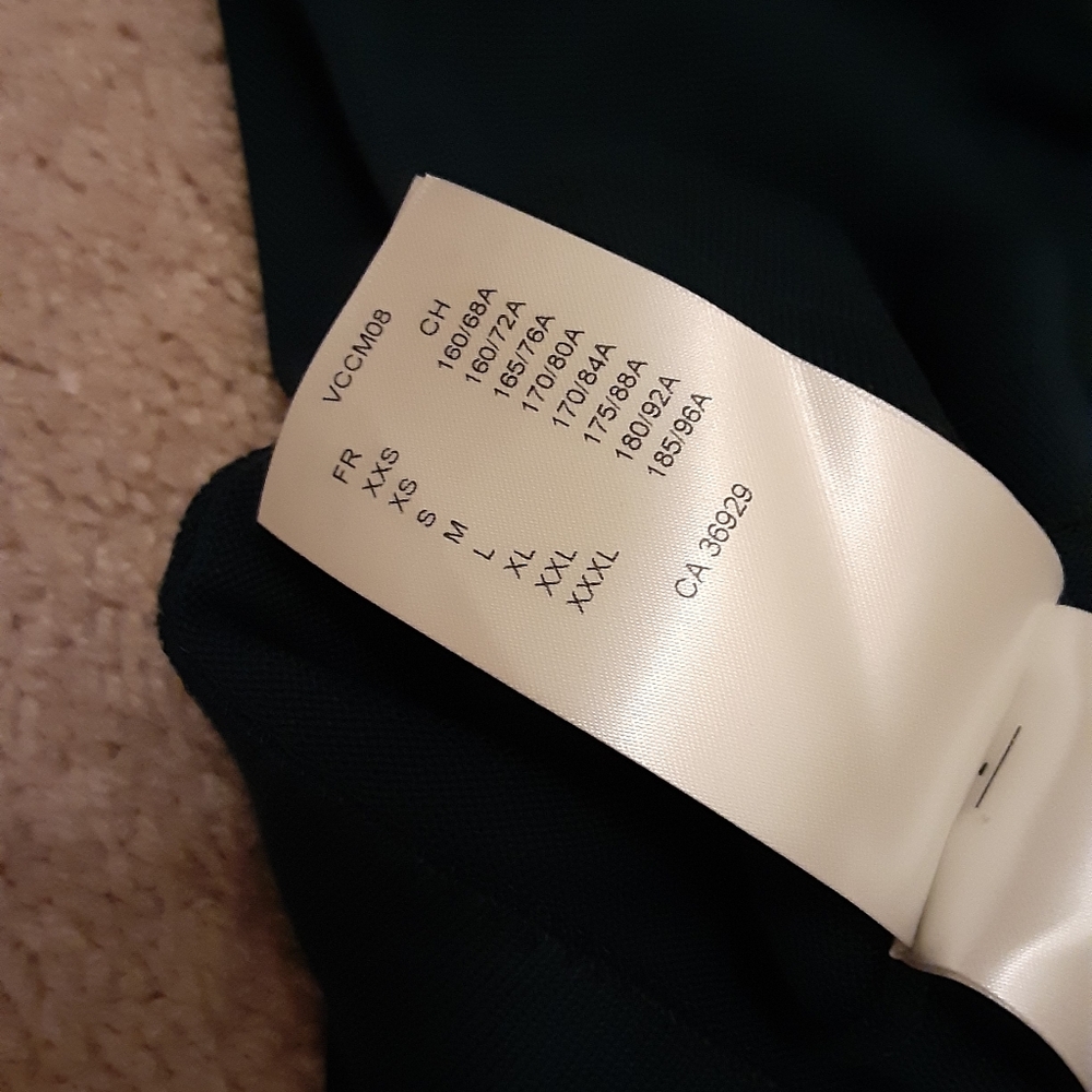 MEN'S LOUIS VUITTON SHORT SLEEVE MONOGRAM GRAPHIC SWEATER - Picture 8 of 11